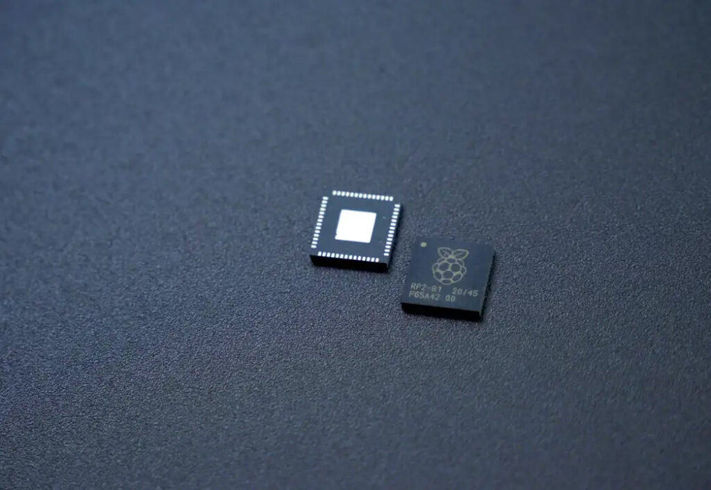 Vários chips de RF e chips lógicos